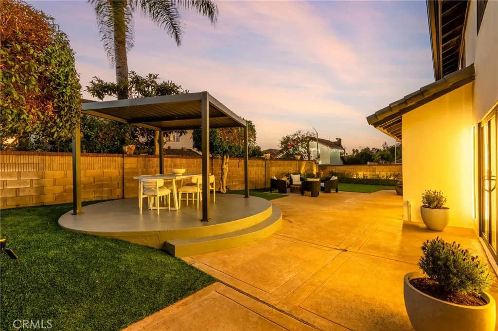 Additional image 92 of 15631 Sunburst Lane, Huntington Beach, CA 92647