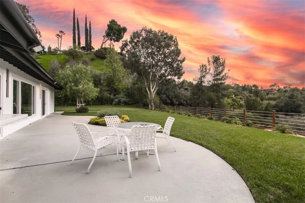 Additional image 40 of 19291 Berclair Lane, Tarzana, CA 91356