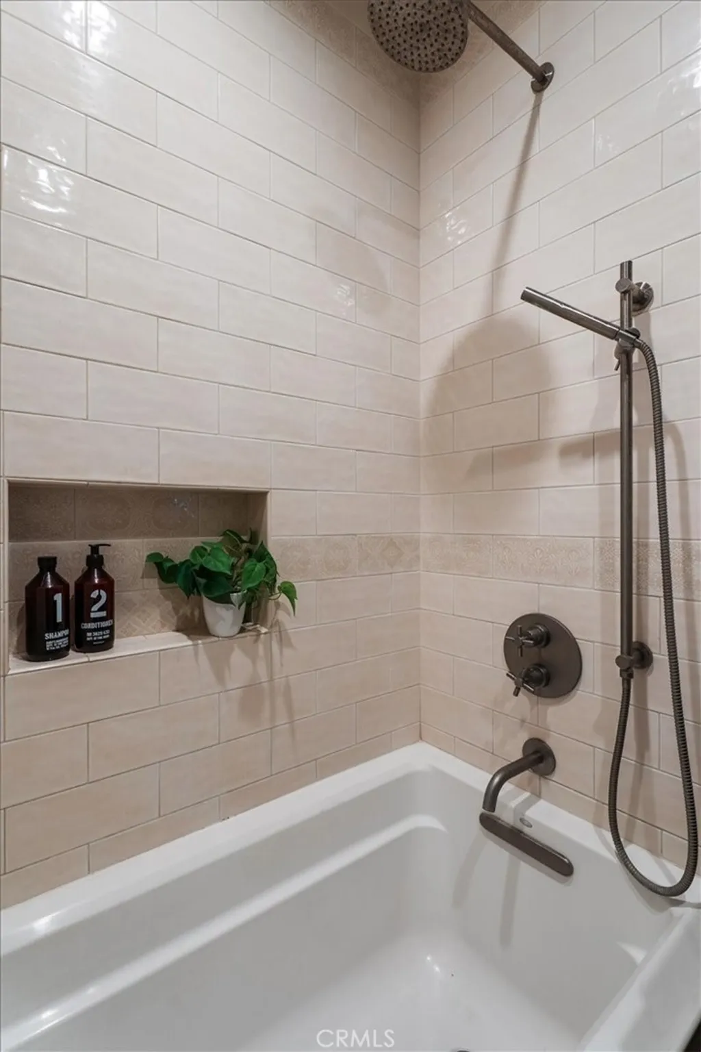 Additional image 33 of 2123 Branden Street, Los Angeles, CA 90026