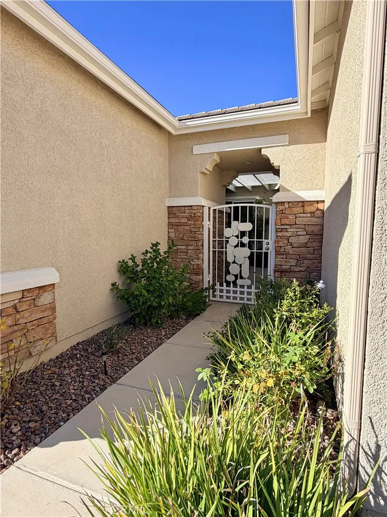 Additional image 72 of 10392 Wilmington Ln, Apple Valley, CA 92308