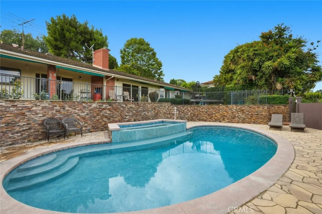 Additional image 2 of 28612 Palos Verdes Dr E, Rancho Palos Verdes, CA 90275