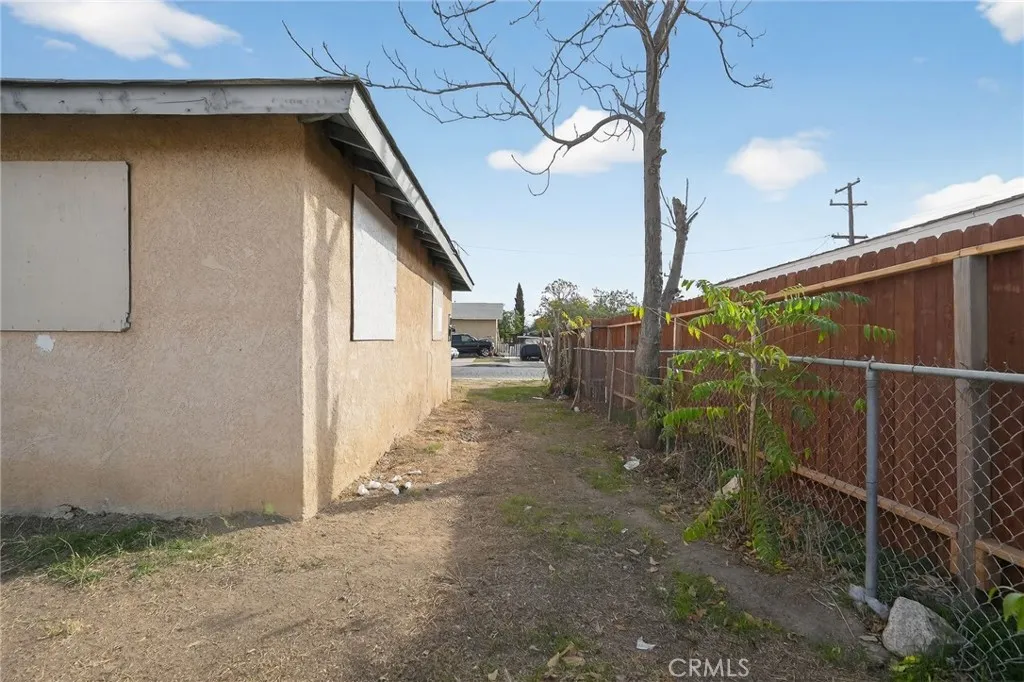 Additional image 38 of 420 Robinson, Bakersfield, CA 93305