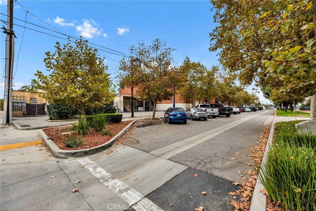 Additional image 31 of 318 S D St, Perris, CA 92570