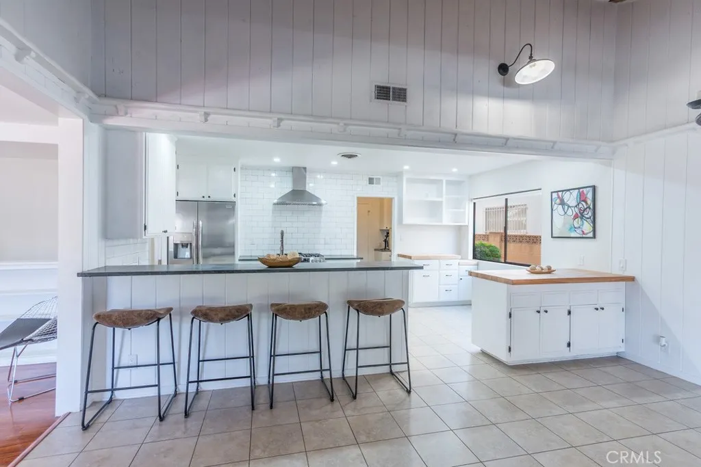 Additional image 39 of 6563 Bianca, Lake Balboa, CA 91406