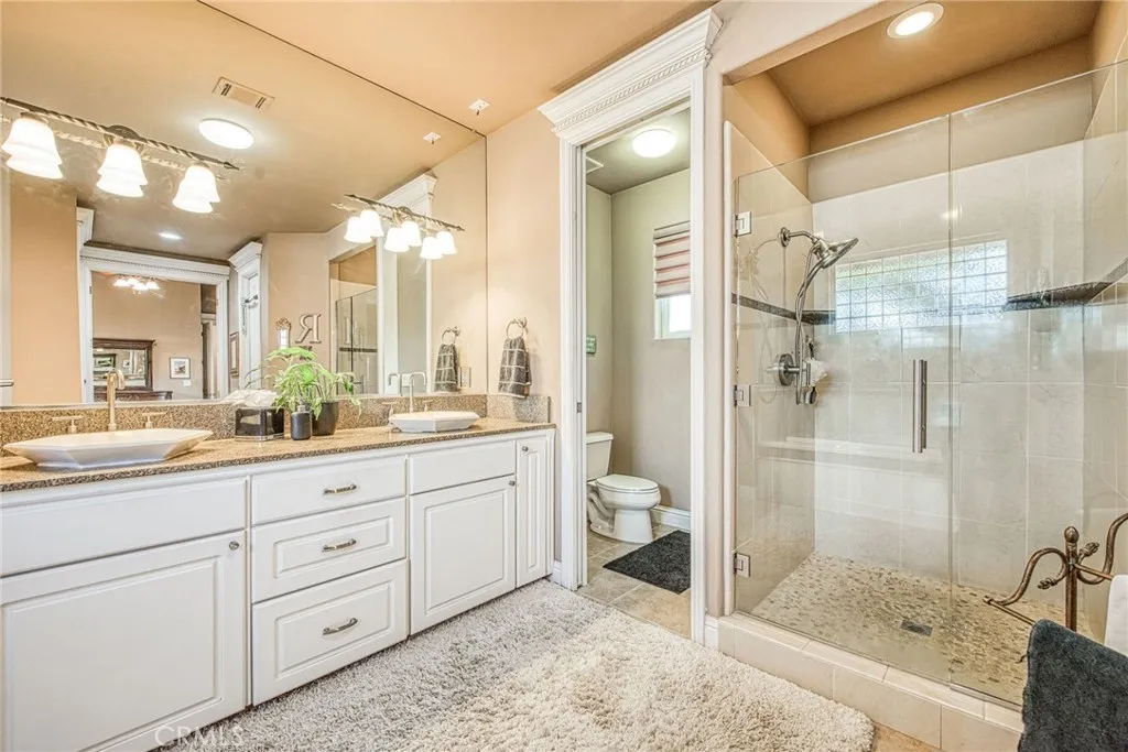 Additional image 88 of 7730 Gilroy Avenue, Fresno, CA 93722