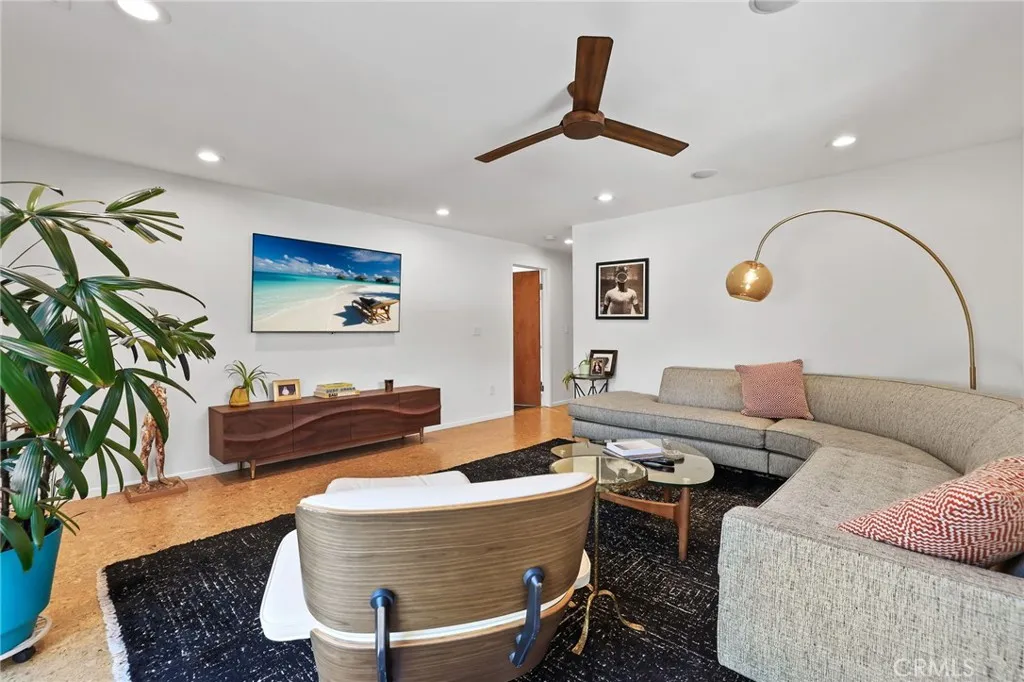 Additional image 72 of 4123 North Virginia Road, Long Beach, CA 90807