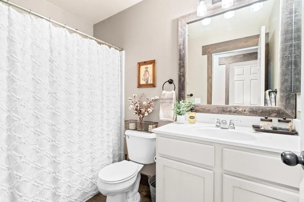 Additional image 101 of 25258 Black Canyon Road, Santa Ysabel, CA 92070