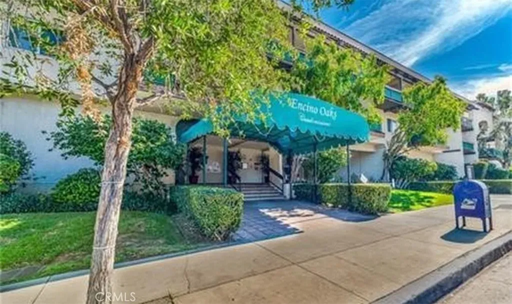 Additional image 37 of 5460 White Oak Avenue Unit J206, Encino, CA 91316