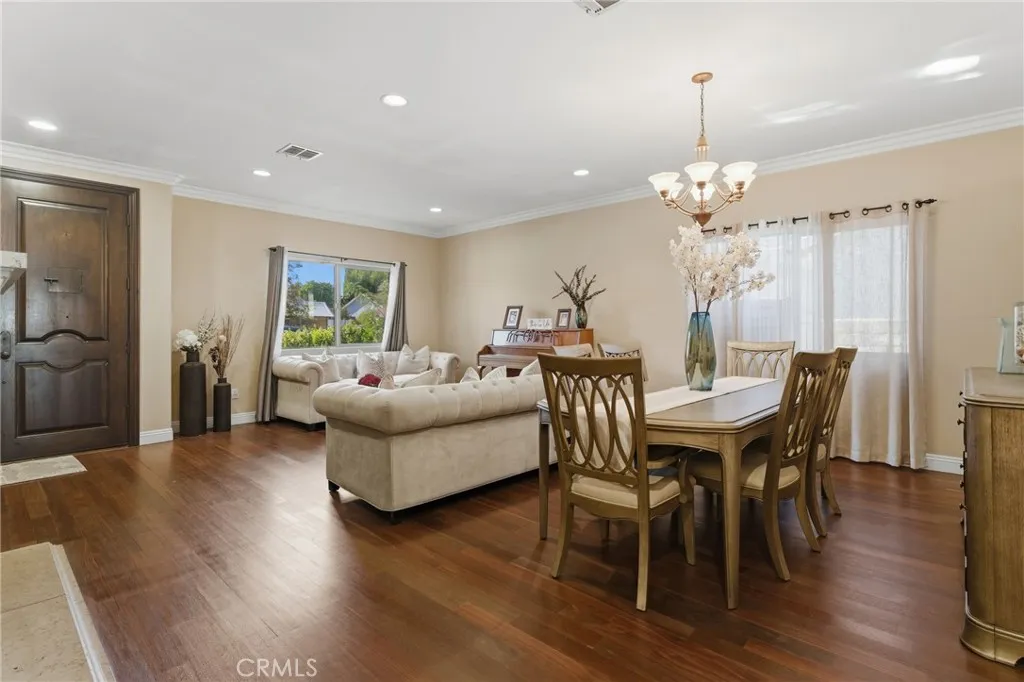 Additional image 45 of 22711 Collins Street, Woodland Hills, CA 91367