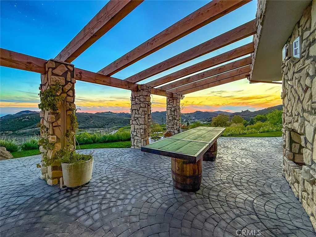 Additional image 143 of 33239 Mulholland Highway, Malibu, CA 90265