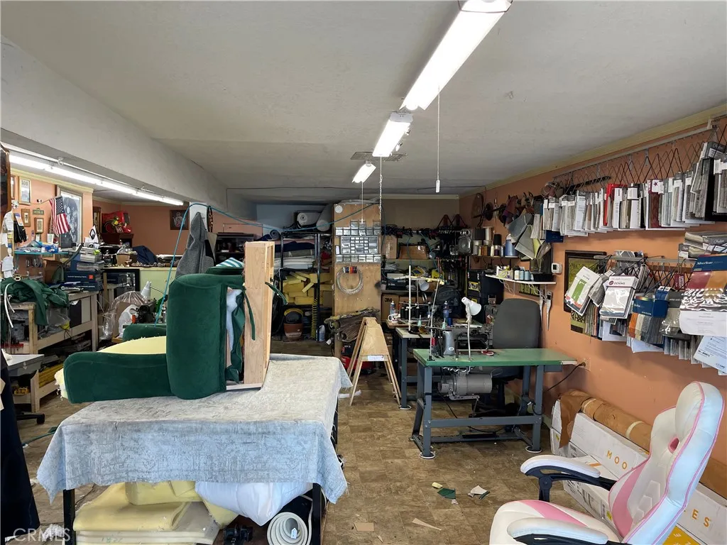 Additional image 21 of 1852 W 17th St, Santa Ana, CA 92706