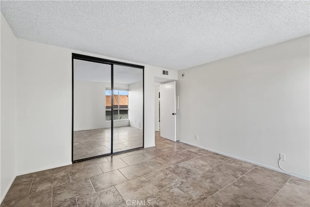 Additional image 15 of 5115 Kester Unit 202, Sherman Oaks, CA 91403