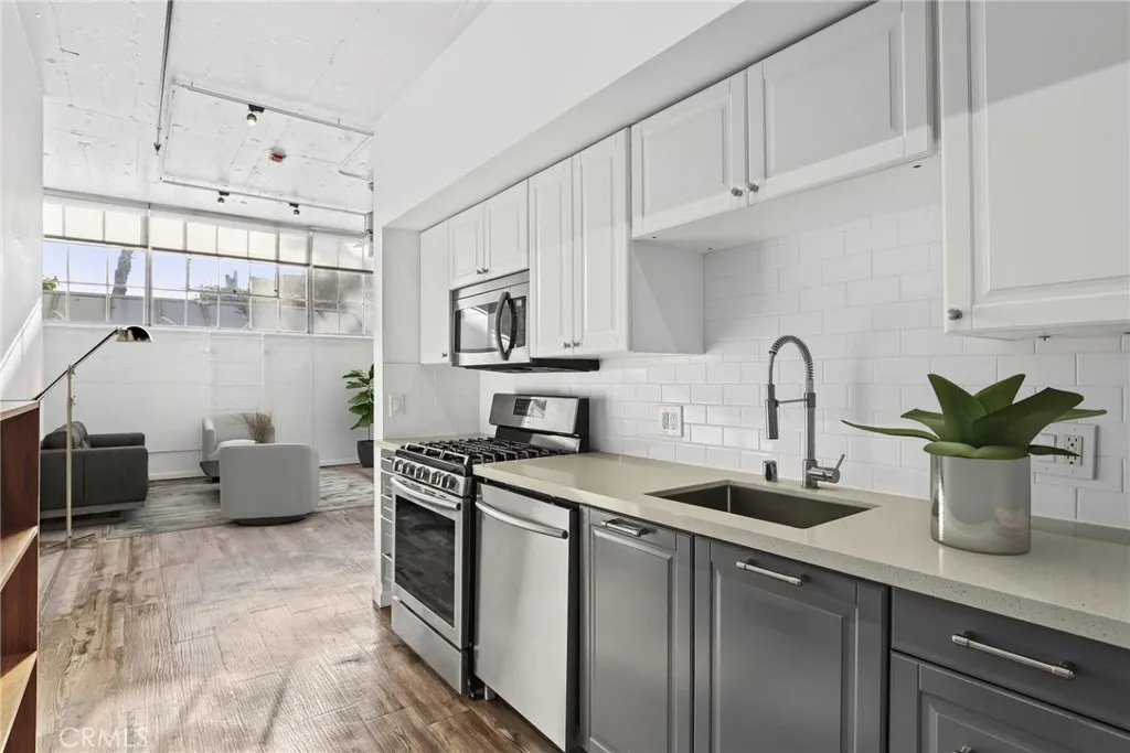 Additional image 23 of 420 S San Pedro St Unit 222, Los Angeles, CA 90013