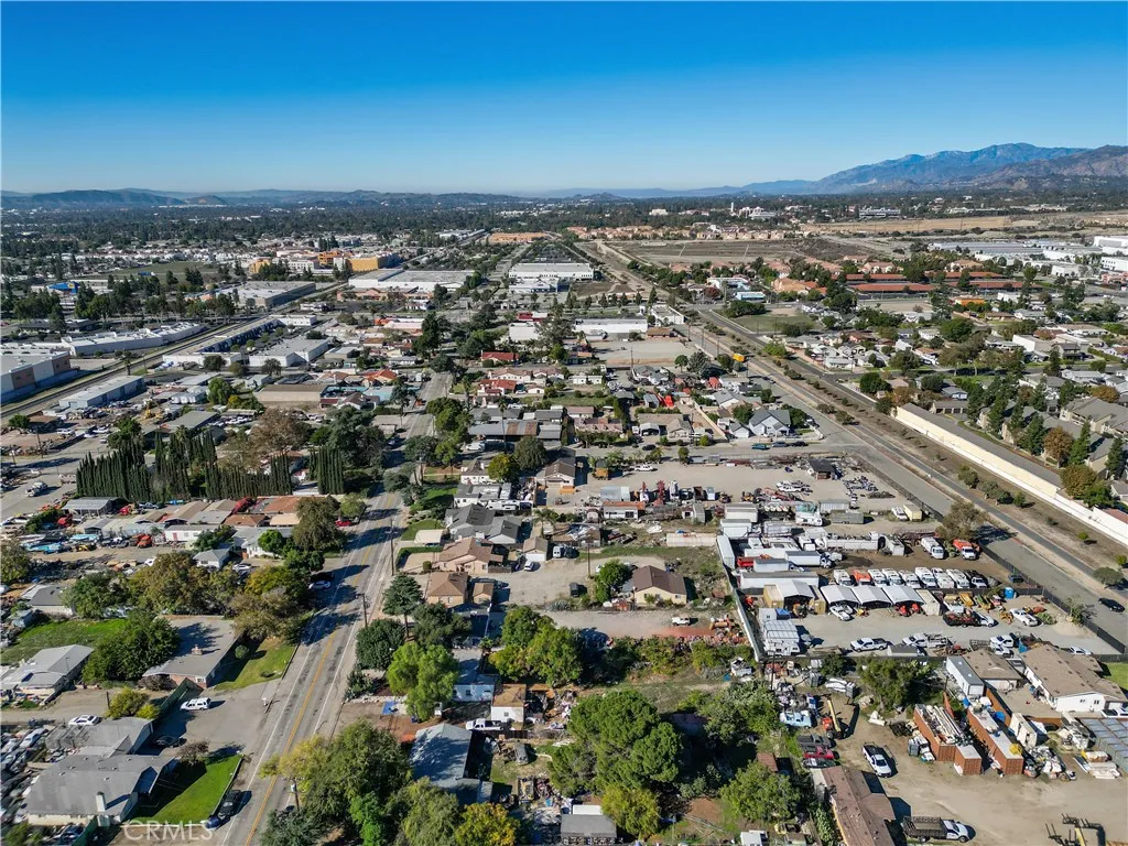 Additional image 4 of 1751 W 9th St, Upland, CA 91786