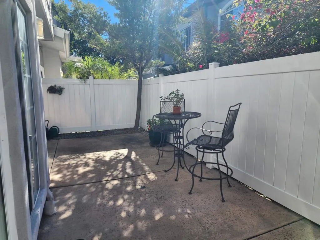 Additional image 73 of 8597 Via Mallorca Unit F, La Jolla, CA 92037