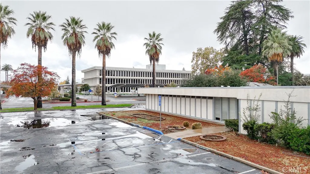 Additional image 11 of 517 W 23rd St, Merced, CA 95340