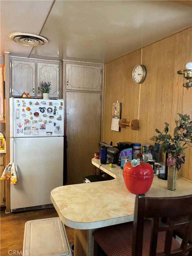 Additional image 24 of 301 E Foothill Boulevard Unit 24, Pomona, CA 91767