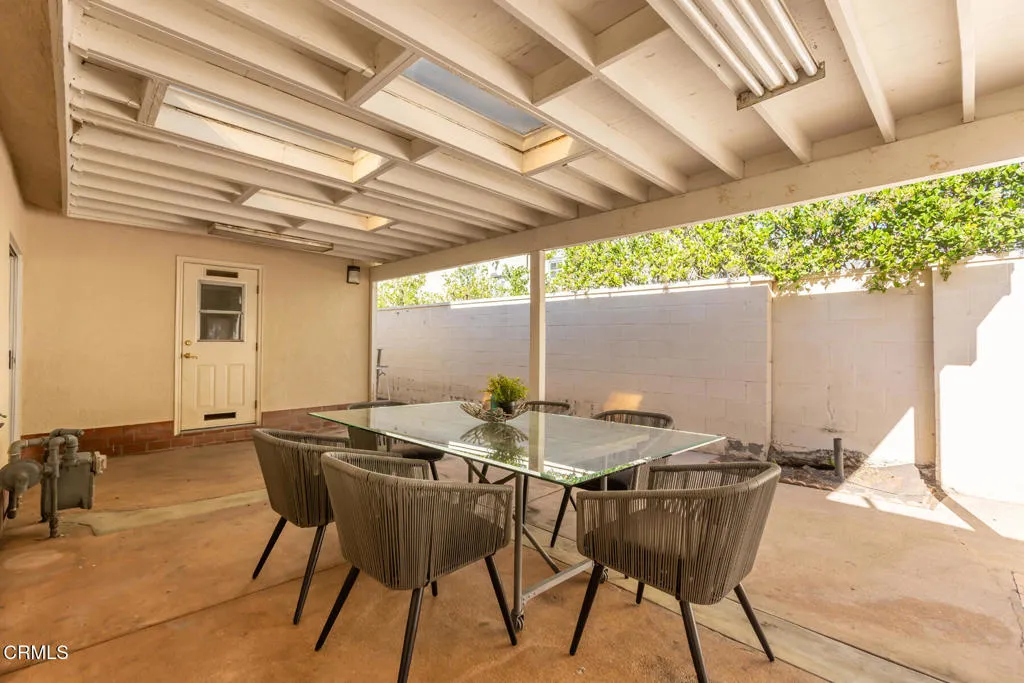 Additional image 136 of 4926 Crown Avenue, La Canada Flintridge, CA 91011