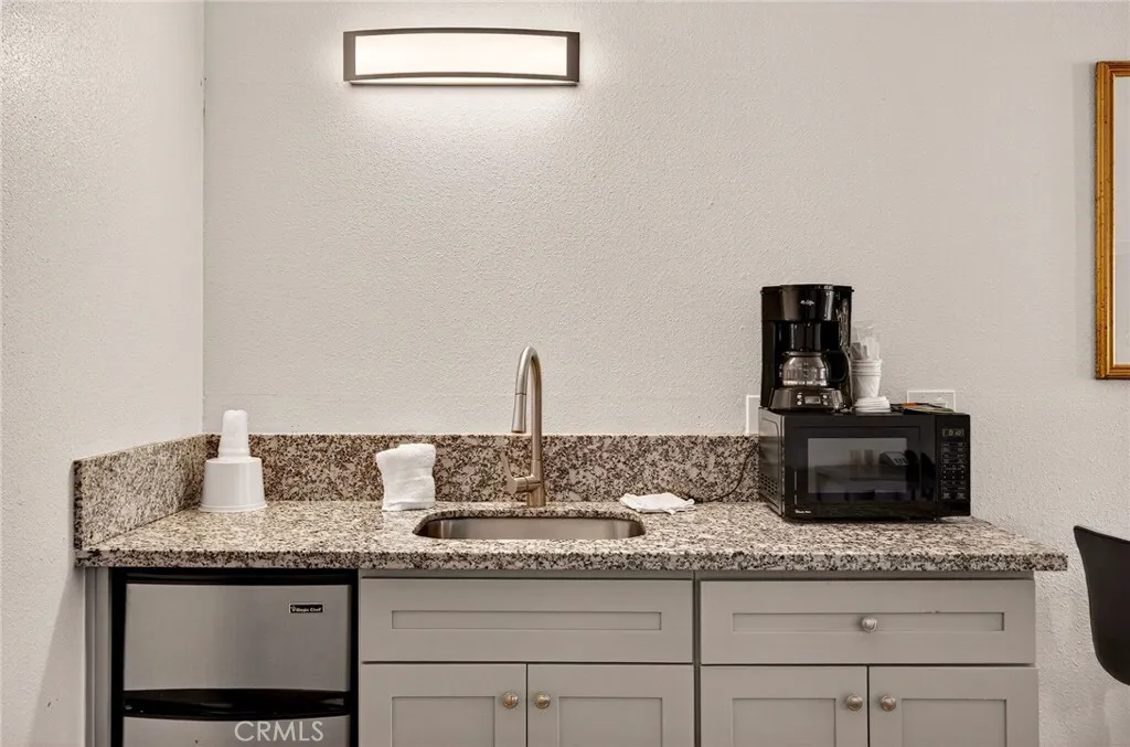 Additional image 19 of 725 Broadway St, Chico, CA 95928