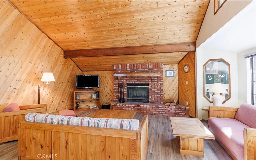 Additional image 11 of 801 Highland Ln, Sugarloaf, CA 92386