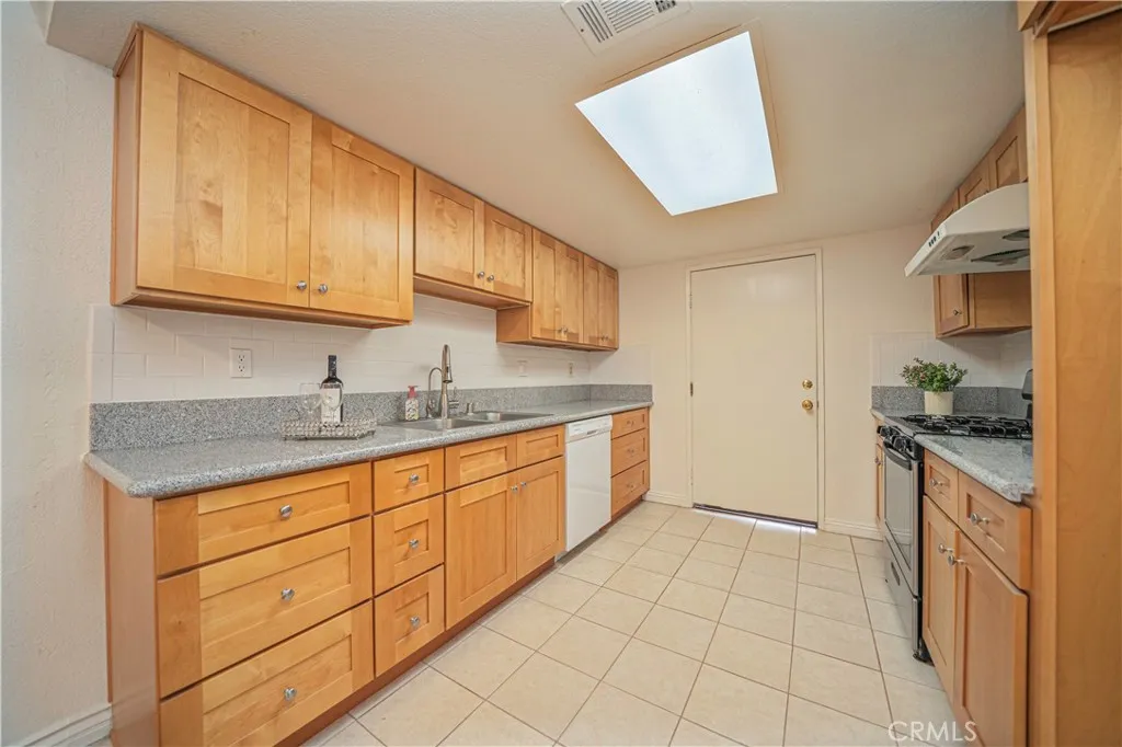 Additional image 9 of 9467 Cortada Street Unit F, El Monte, CA 91733