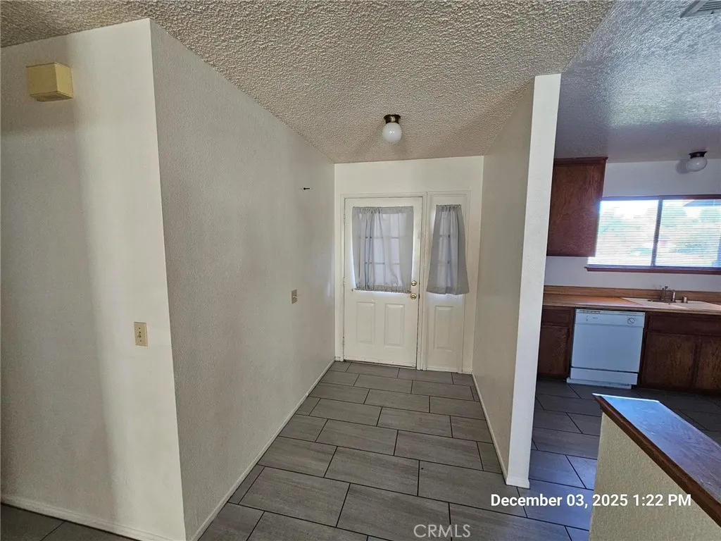 Additional image 8 of 18891 Rocksprings Road, Hesperia, CA 92345