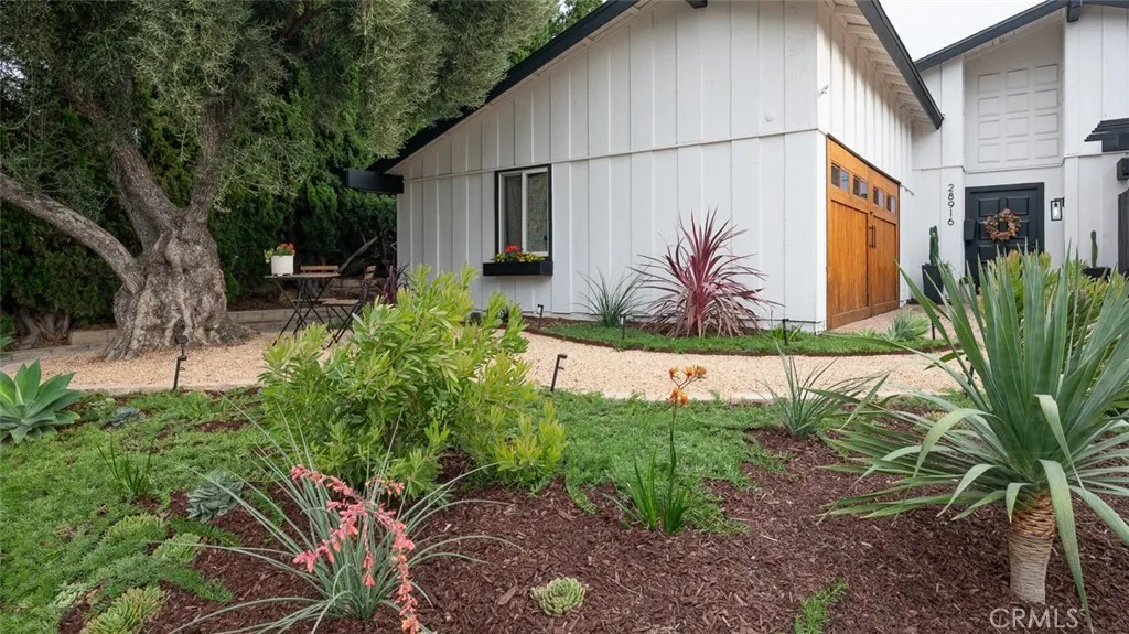 Additional image 4 of 28916 Valley Heights Dr, Agoura Hills, CA 91301