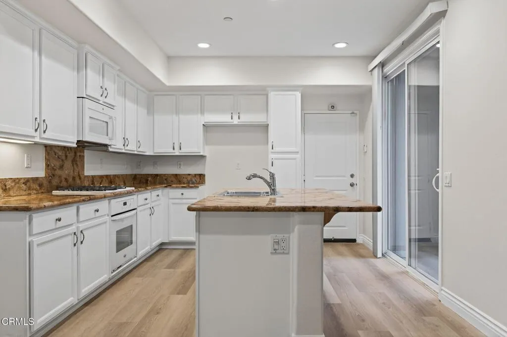 Additional image 74 of 337 Feather River Place, Oxnard, CA 93036