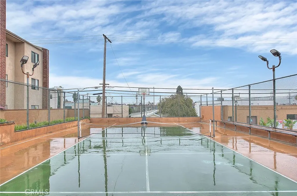 Additional image 54 of 460 Oak Street Unit 201, Glendale, CA 91204