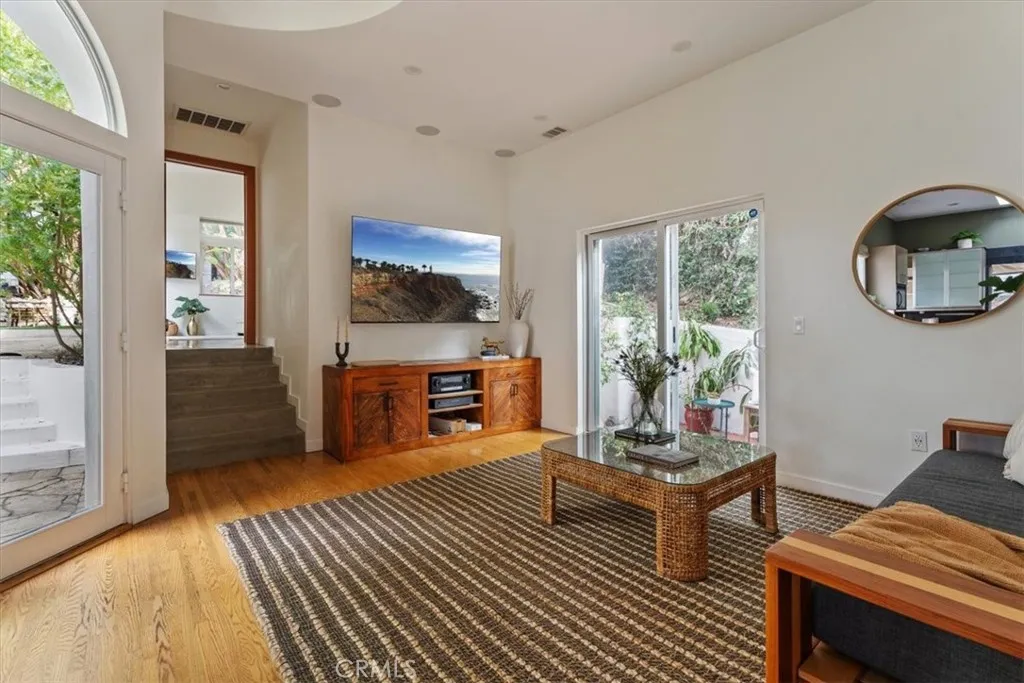 Additional image 58 of 2123 Branden Street, Los Angeles, CA 90026