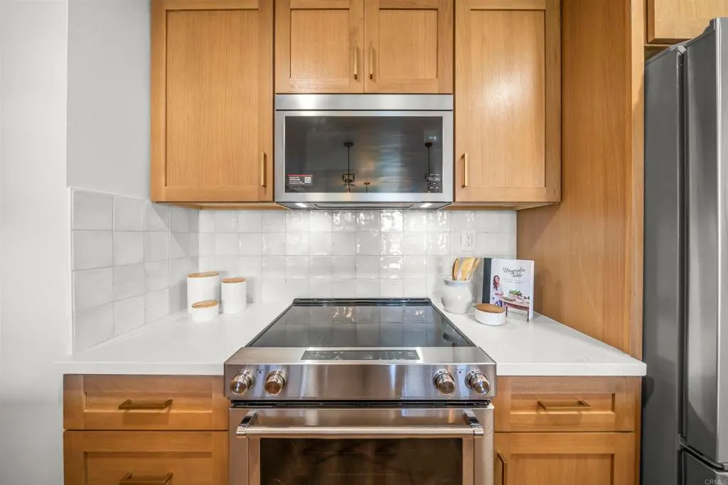 Additional image 11 of 2500 Torrey Pines Rd Unit 305, La Jolla, CA 92037