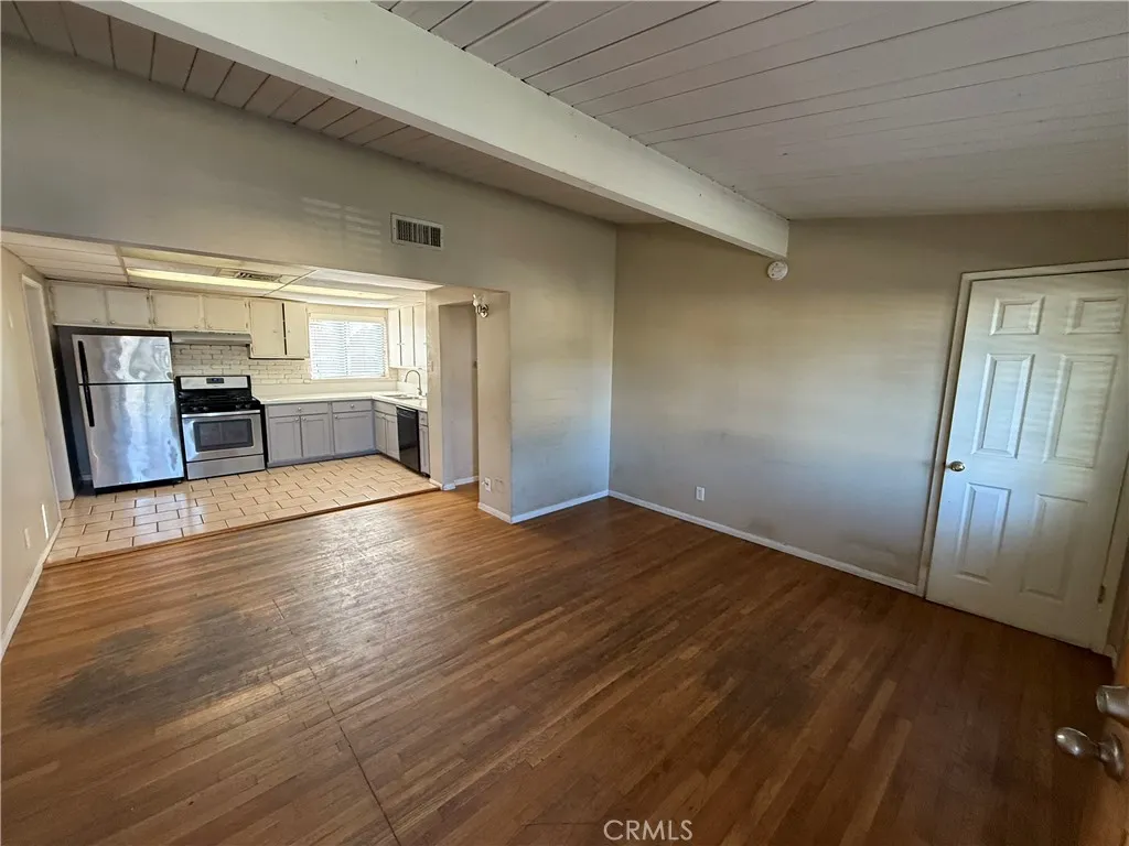 Additional image 4 of 13836 Community Street, Panorama City, CA 91402