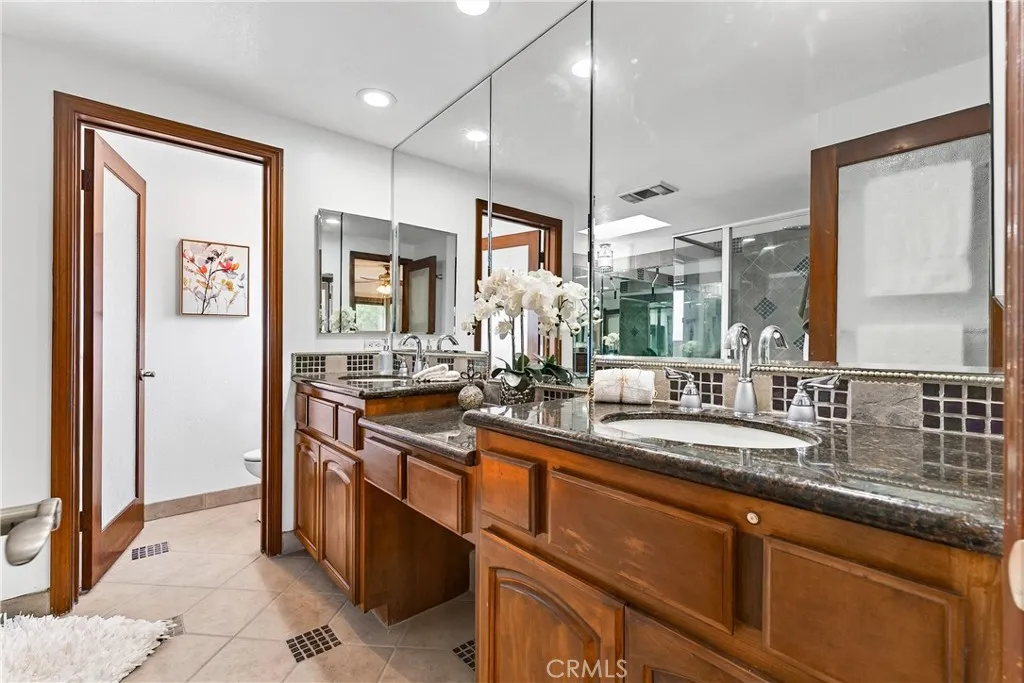 Additional image 39 of 663 Lausinda Avenue, Long Beach, CA 90803