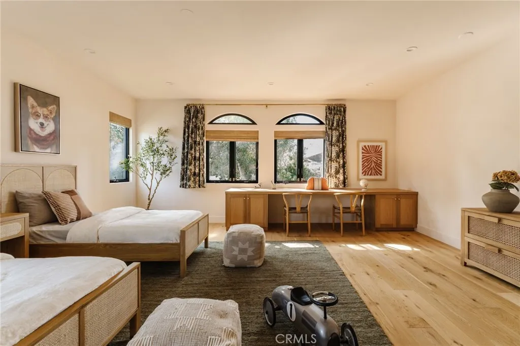 Additional image 91 of 4620 Morse Avenue, Sherman Oaks, CA 91423