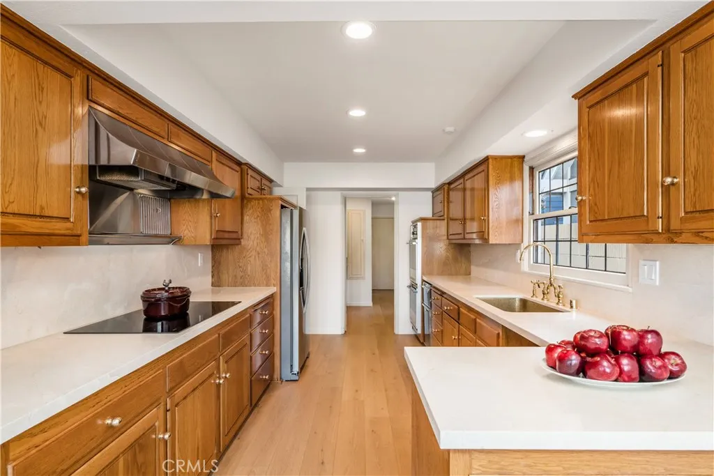 Additional image 17 of 612 Harbor Island Drive, Newport Beach, CA 92660