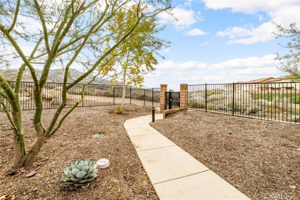 Additional image 50 of 27166 Canyon Rock Court, Moreno Valley, CA 92555