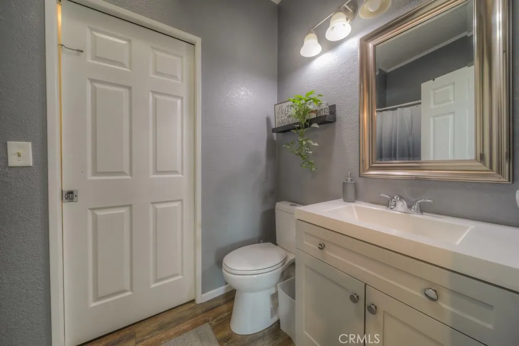 Additional image 43 of 40120 Lakeshore Blvd, Aguanga, CA 92536