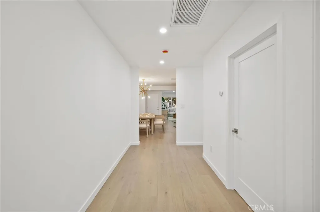 Additional image 15 of 14328 Emelita Street, Sherman Oaks, CA 91401