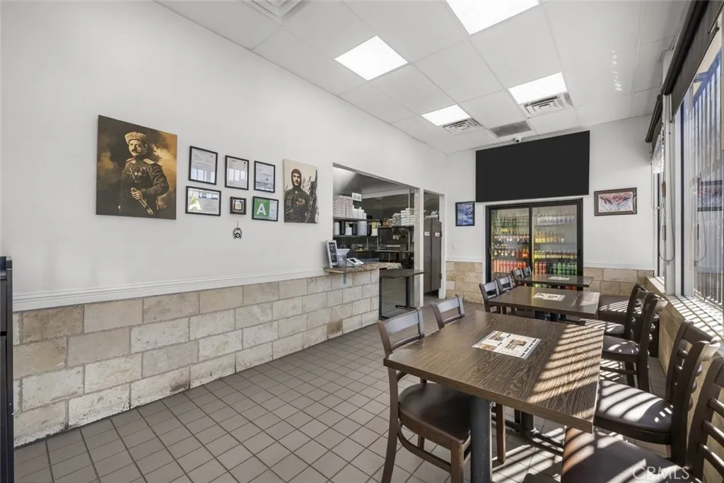 Additional image 40 of 12061 Strathern Street, North Hollywood, CA 91605