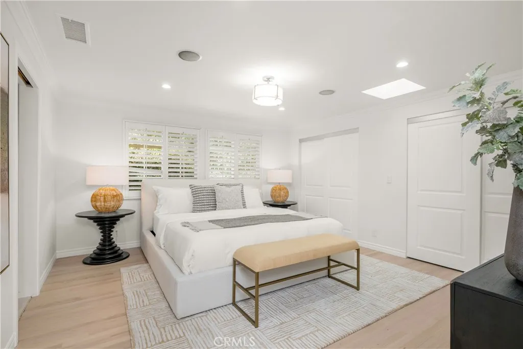 Additional image 14 of 370 E 19th St, Costa Mesa, CA 92627