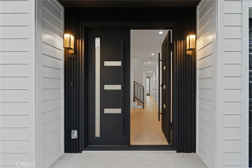 Additional image 43 of 110 S Irena Avenue Unit B, Redondo Beach, CA 90277