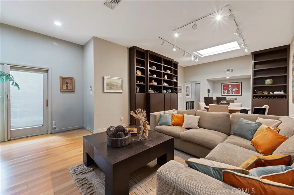 Additional image 70 of 3601 Cananea, Encino, CA 91436