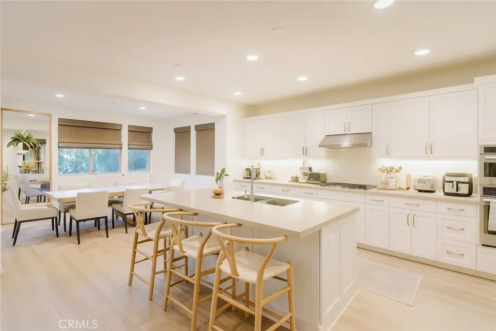 Additional image 38 of 279 Barnes Rd, Tustin, CA 92782