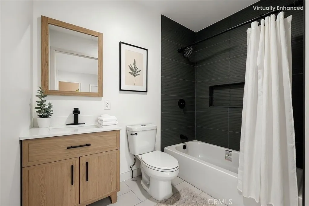 Additional image 71 of 924 W Almond Street, Compton, CA 90220