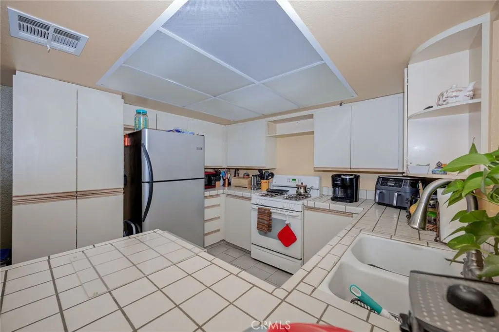 Additional image 29 of 43195 Andrade Avenue Unit L, Hemet, CA 92544