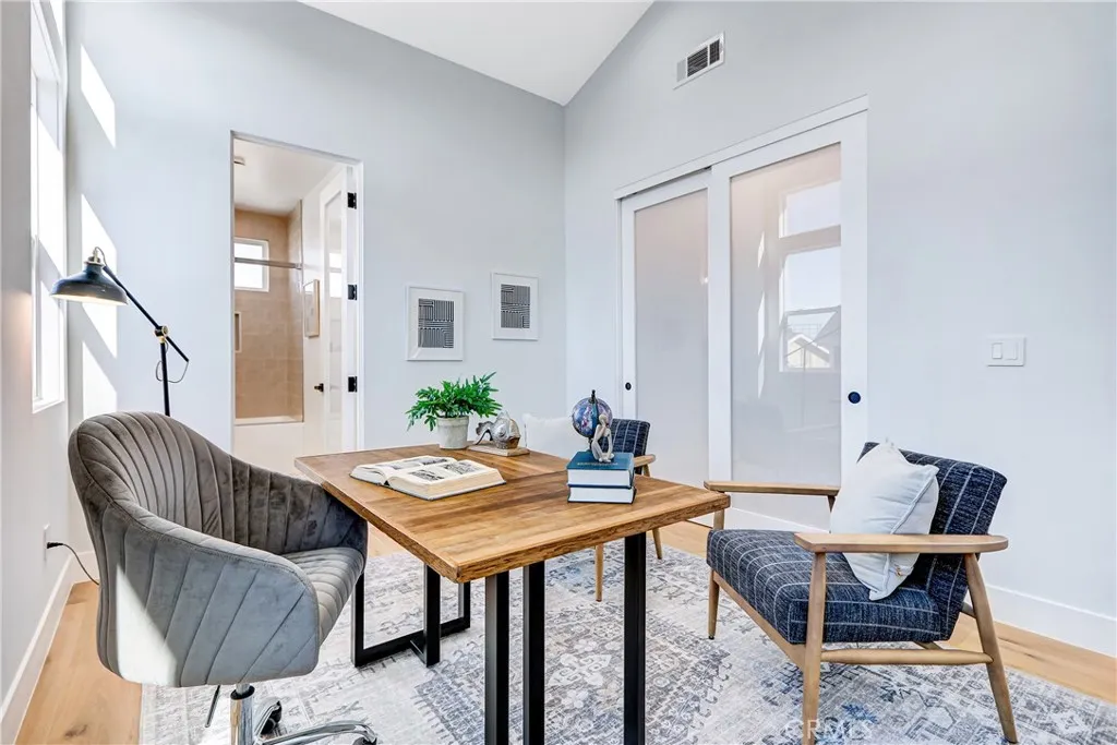 Additional image 62 of 2619 Huntington Ln Unit B, Redondo Beach, CA 90278