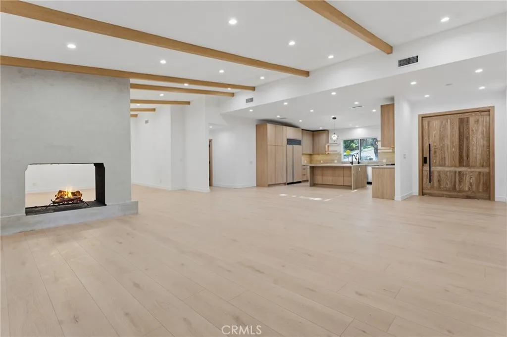 Additional image 4 of 18653 Palomino Drive, Tarzana, CA 91356