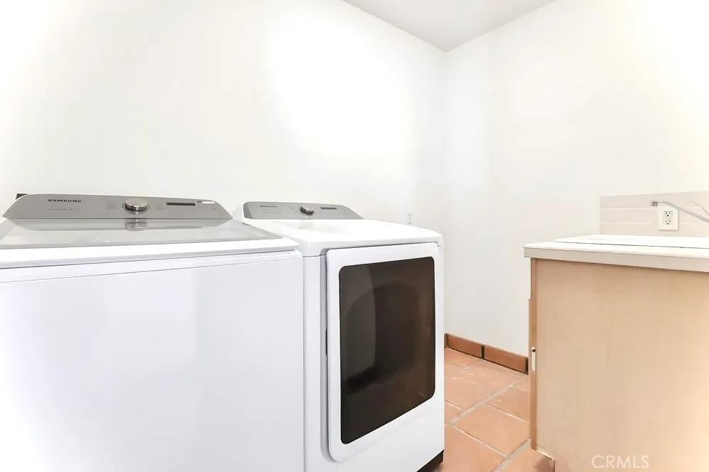 Additional image 126 of 1805 Outpost Drive, Los Angeles, CA 90068