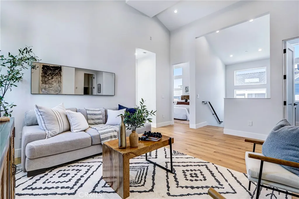 Additional image 68 of 2619 Huntington Ln Unit B, Redondo Beach, CA 90278