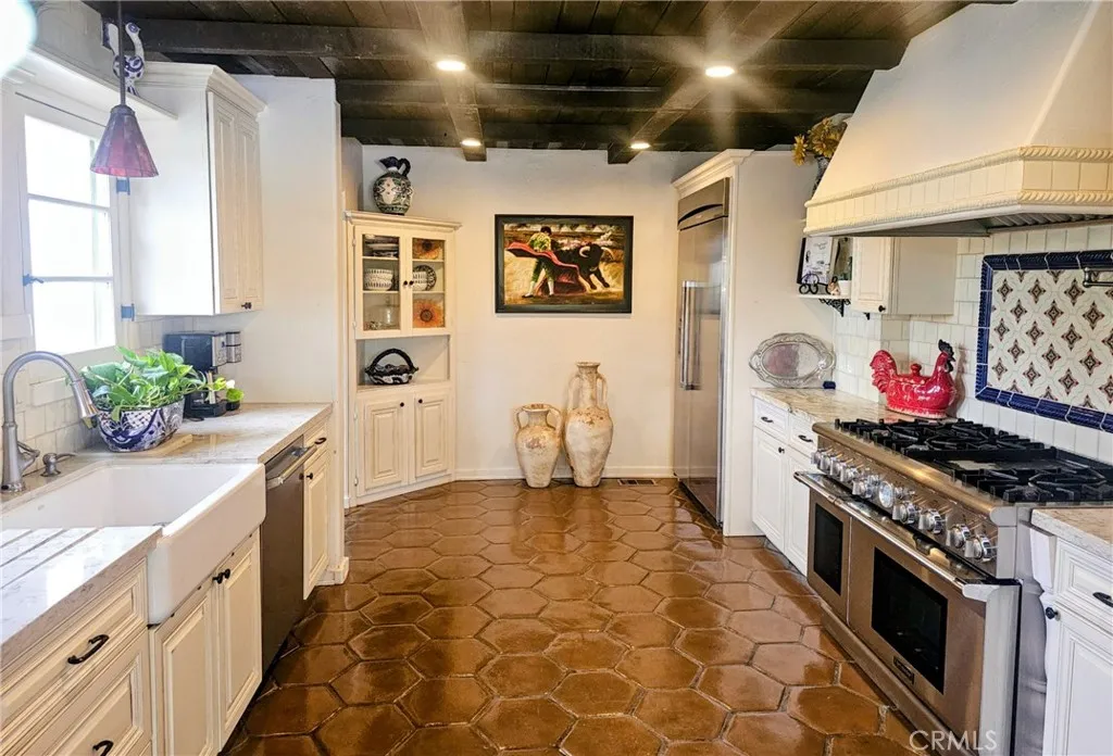 Additional image 6 of 1005 W Roses Rd, San Gabriel, CA 91775